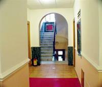 Hostel Free Rom